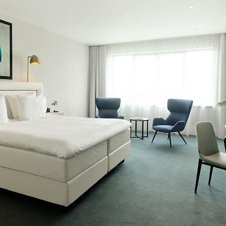 Van Der Valk Hotel Den Haag Nootdorp Bagian luar foto
