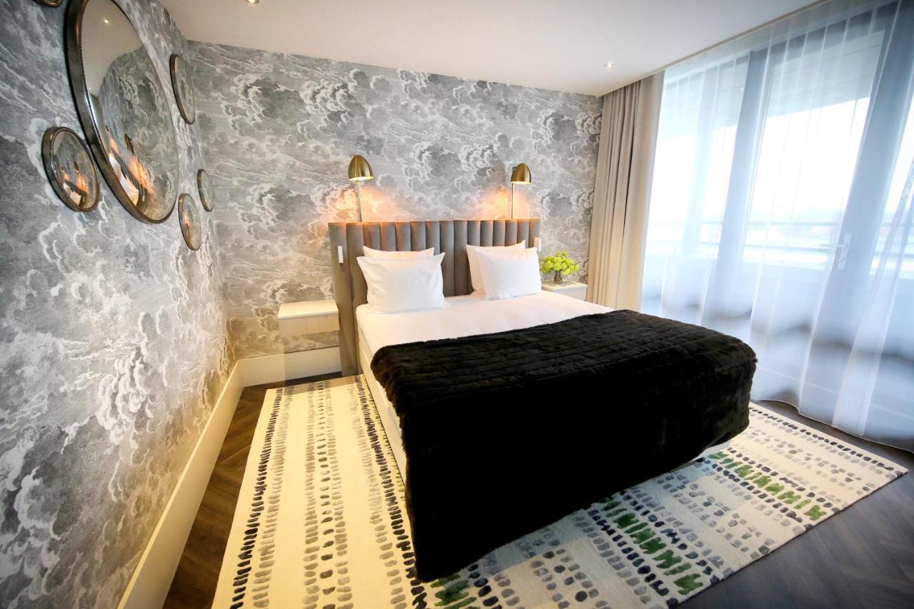 Van Der Valk Hotel Den Haag Nootdorp Bagian luar foto