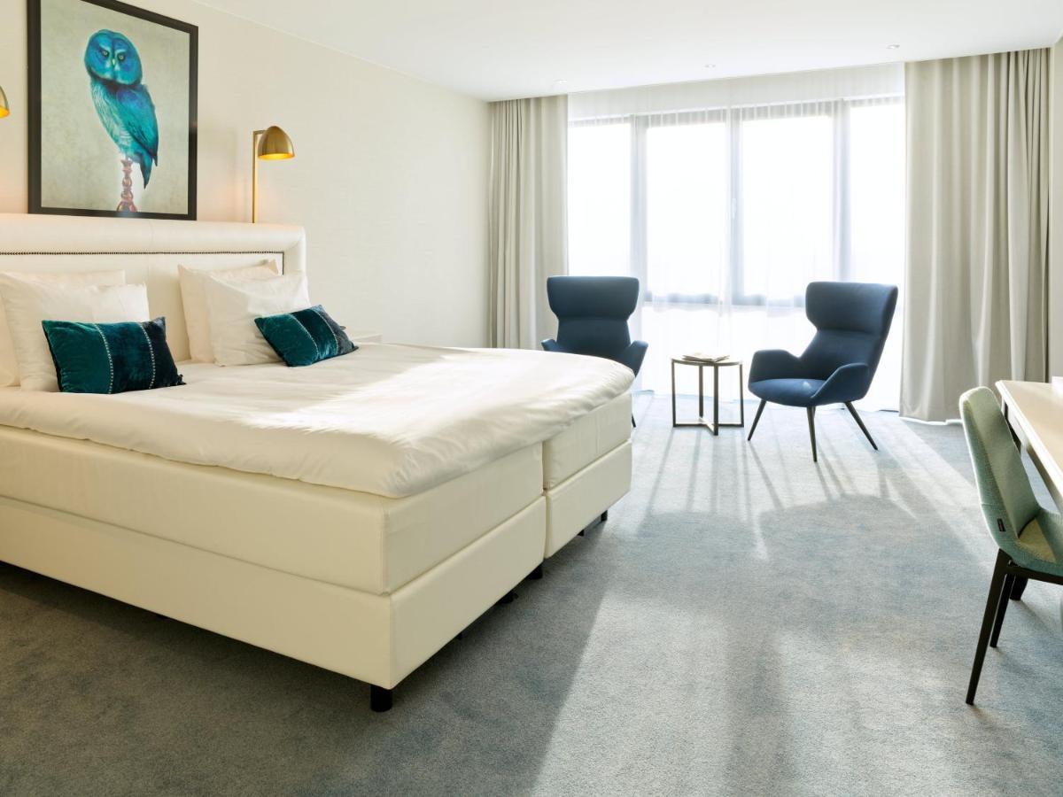 Van Der Valk Hotel Den Haag Nootdorp Bagian luar foto